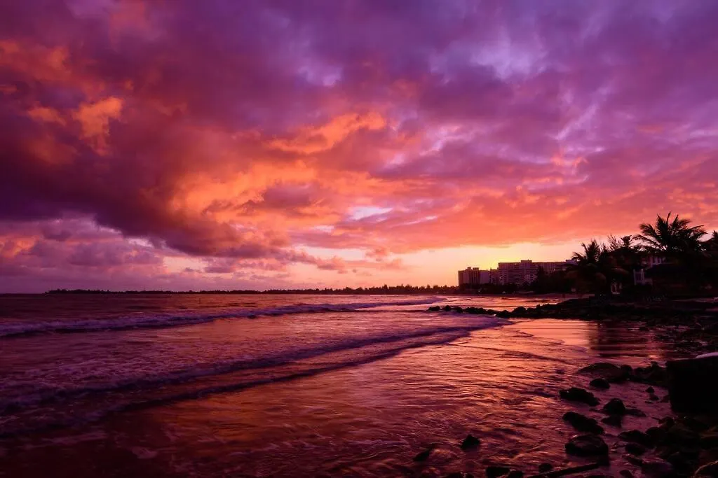 Beachfront Luxury Apartment San Juan
